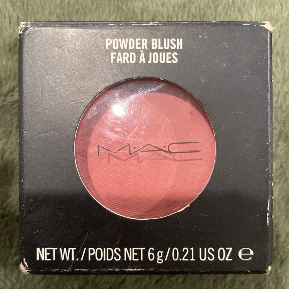 MAC Cosmetics Blush in the shade Desert Rose. Brand New.
